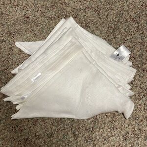 Charles Gallen 100% linen (fine Irish) 6 pc Napkins Set- new